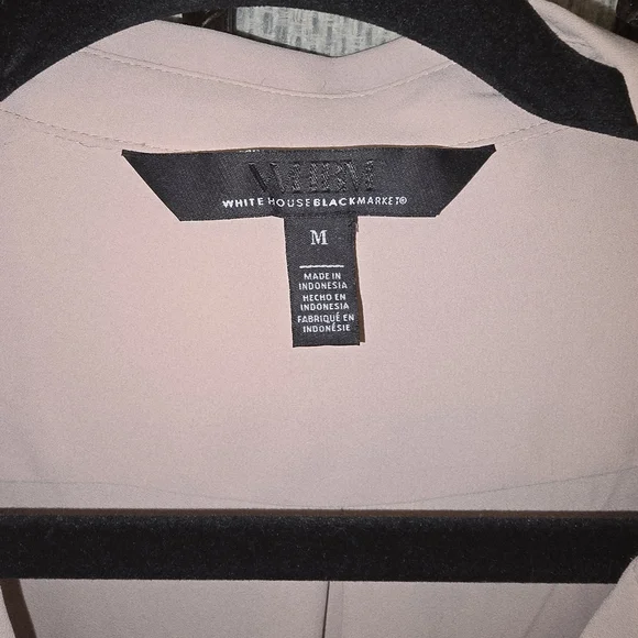 White House Black Market Blush Pink Blouse - Picture 4 of 8